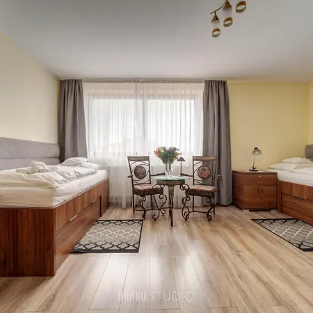 - Seniora Eden Ośrodek wypoczynkowy *